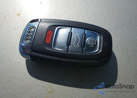 2010 Audi A5 2.0T Premium z USA, uszkodzony, nr VIN WAUVFAFH0AN022427